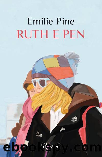 Ruth e Pen by Emilie Pine