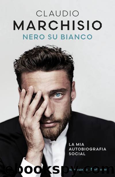 Nero su bianco by Claudio Marchisio